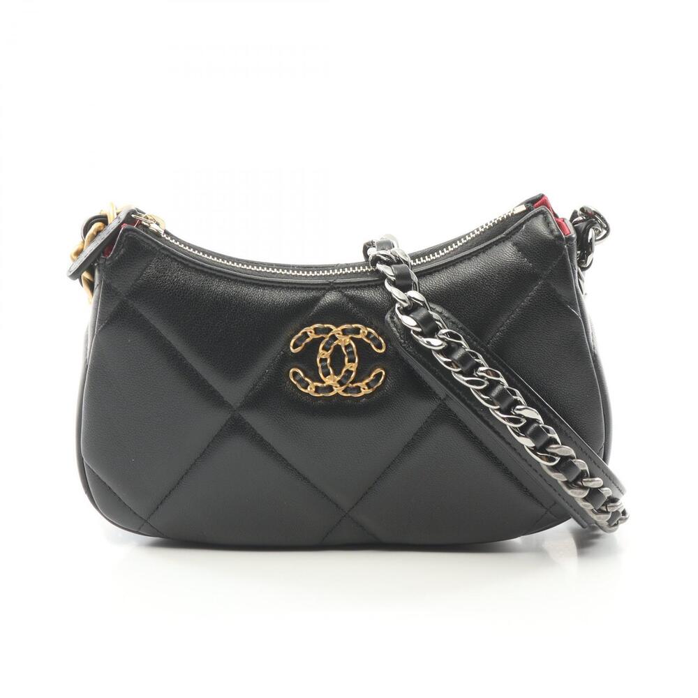 Chanel Matelasse Hobo Shoulder Bag Lambskin Leather Black